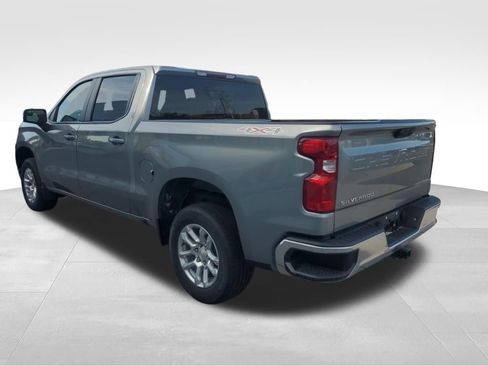 Used 2023 Chevrolet Silverado 1500 LT image 3