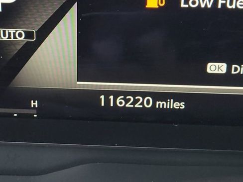 Used 2021 Nissan Rogue Platinum image 16