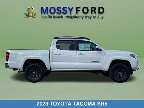 Used 2023 Toyota Tacoma SR5 RWD image 4