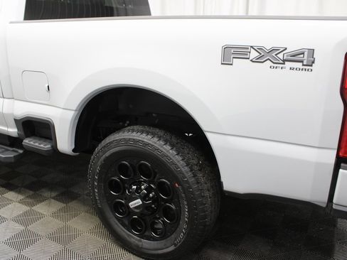 Used 2025 Ford F350 Lariat w/ Black Appearance Package image 51