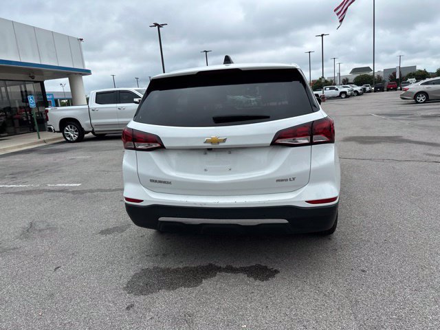 Used 2024 Chevrolet Equinox LT AWD/4WD image 4