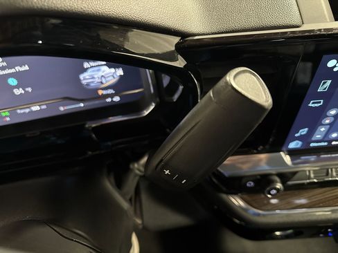 Used 2024 Chevrolet Silverado 1500 LT w/ Protection Package image 28