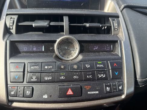 Used 2015 Lexus NX 200t 200t image 30