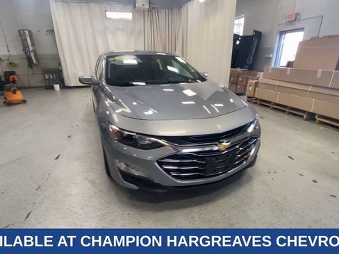 Used 2024 Chevrolet Malibu LT FWD image 5