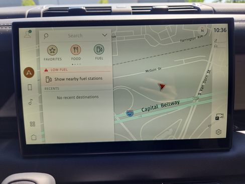 Used 2025 Land Rover Defender 130 S image 19