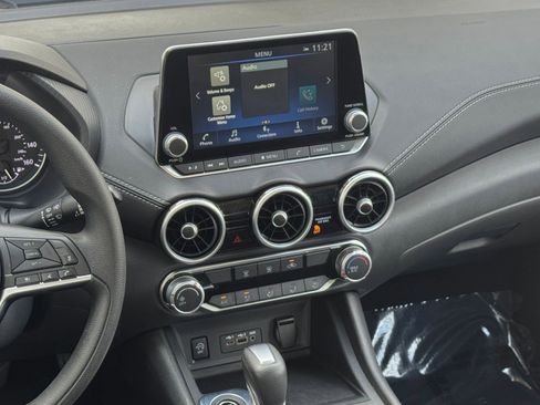 Used 2025 Nissan Sentra SV image 20
