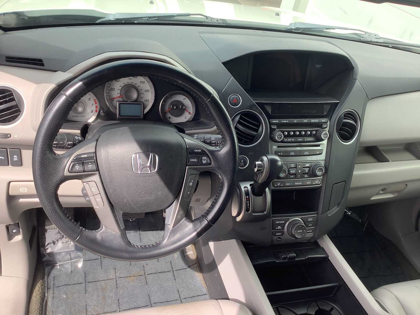 Used 2014 Honda Pilot Touring image 10
