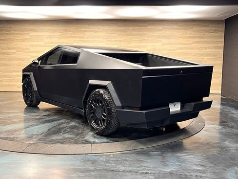 Used 2024 Tesla Cybertruck Cyberbeast image 18