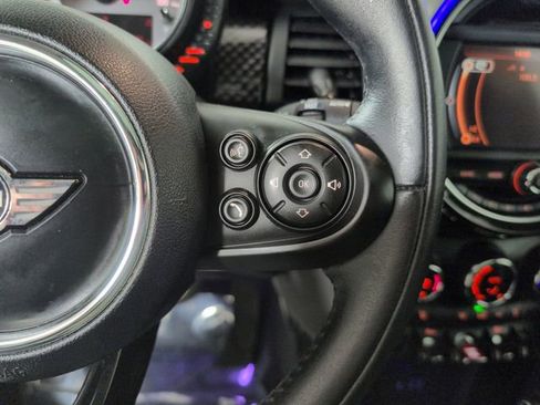 Used 2015 MINI Cooper S image 12