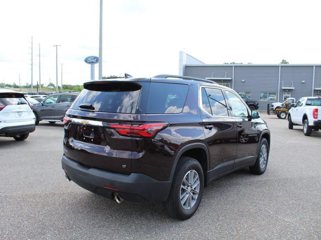 Used 2022 Chevrolet Traverse LT FWD image 6