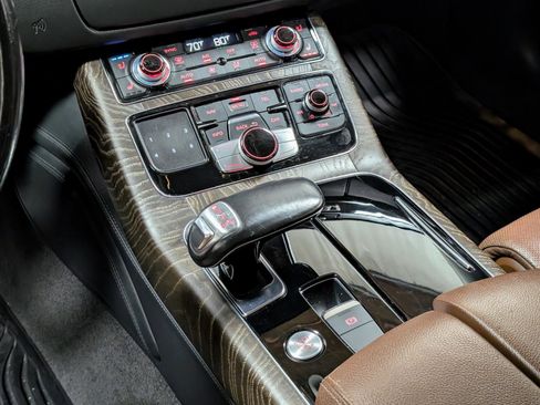 Used 2015 Audi A8 L 3.0T image 32