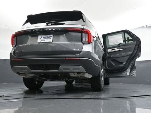 New 2026 Ford Explorer Active w/ Active Comfort Package image 36