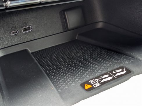 New 2026 Chevrolet Traverse LT w/ Driver Confidence Package image 19