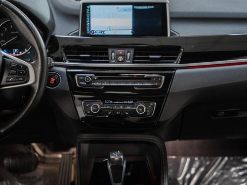 Used 2017 BMW X1 xDrive28i AWD/4WD image 27