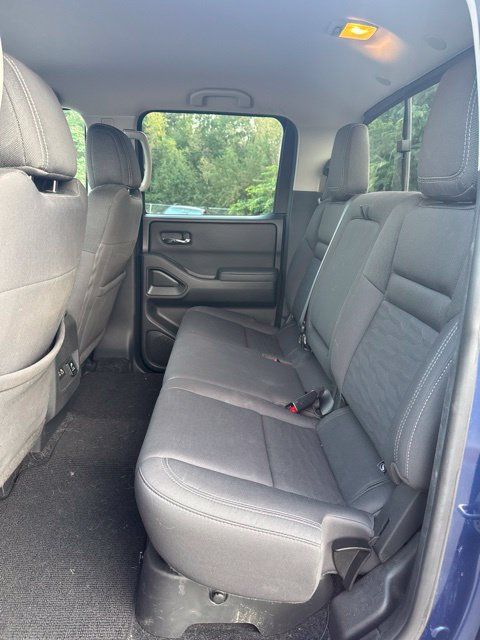 Certified 2022 Nissan Frontier SV AWD/4WD image 11