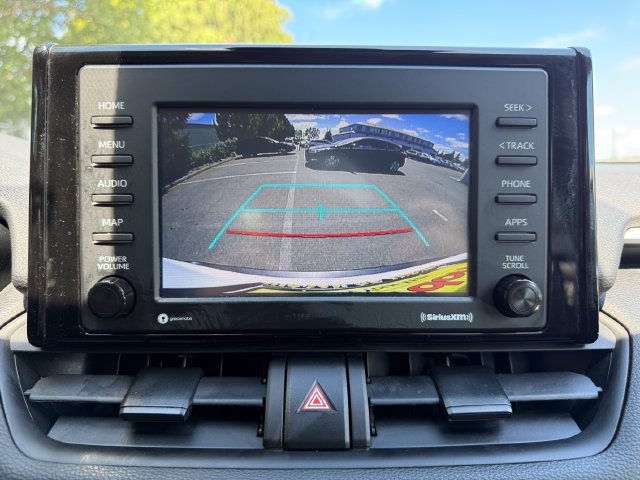 Used 2022 Toyota RAV4 XLE w/ Convenience Package AWD/4WD image 23