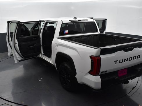 Used 2025 Toyota Tundra SR5 image 18