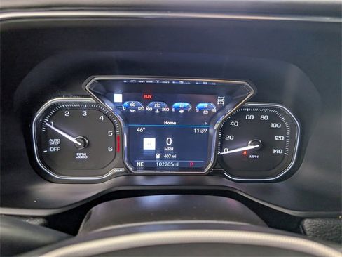 Used 2021 GMC Yukon Denali w/ Denali Premium Package image 28