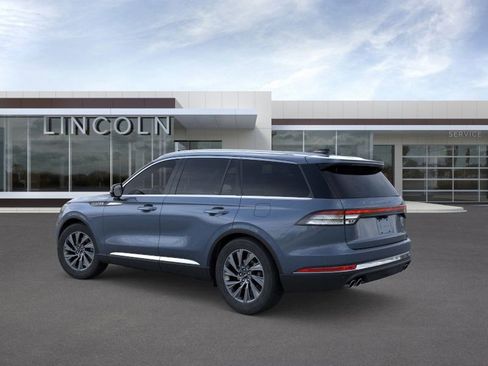 New 2026 Lincoln Aviator Premiere image 4