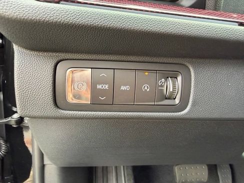 New 2026 Chevrolet Traverse RS w/ LPO, Floor Liner Package AWD/4WD image 20