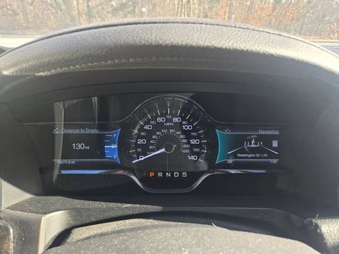 Used 2014 Lincoln MKS AWD w/ Equipment Group 101A image 18