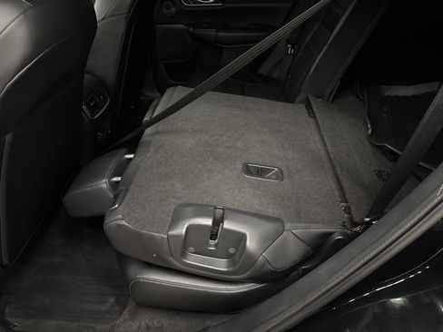 Used 2020 Honda CR-V Touring image 6