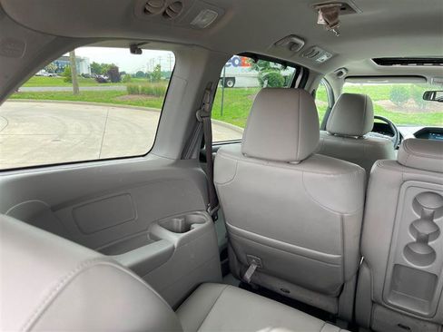 Used 2015 Honda Odyssey EX-L image 36