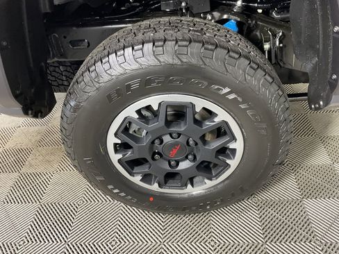 New 2026 Toyota Tacoma TRD Off-Road image 9