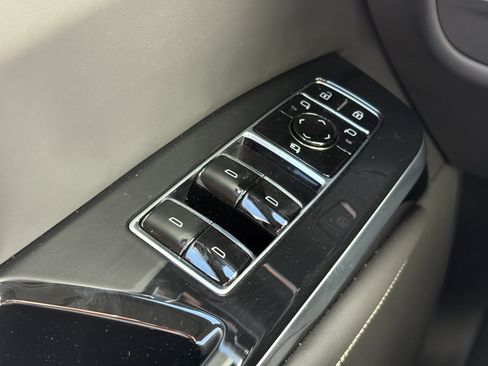 Used 2026 Cadillac Escalade V AWD/4WD image 35