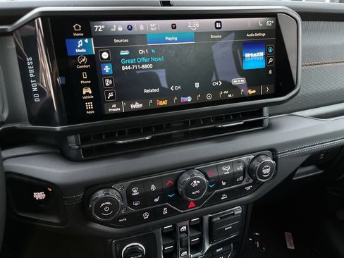 New 2026 Jeep Gladiator Mojave image 32