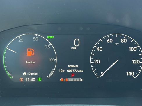 Used 2025 Honda CR-V Sport-L image 33