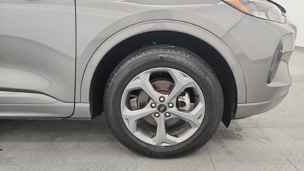 Used 2024 Ford Escape ST-Line w/ Tech Pack #1 AWD/4WD image 22