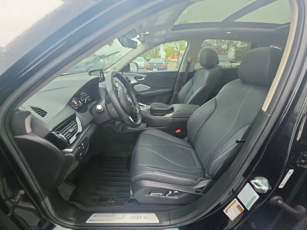 Certified 2024 Acura RDX w/ Technology Package AWD/4WD image 13