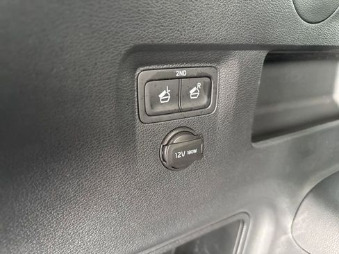 Used 2020 Kia Telluride LX image 14