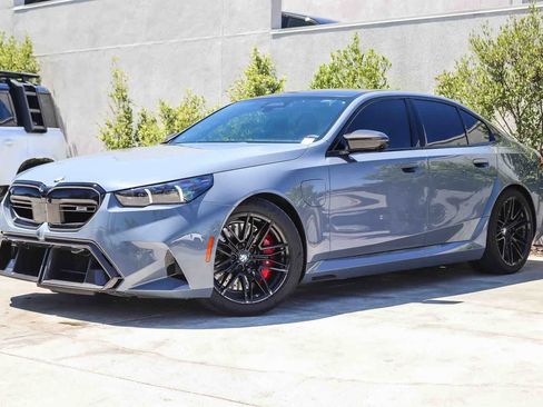 Used 2025 BMW M5 w/ M Driver's Package AWD/4WD image 1