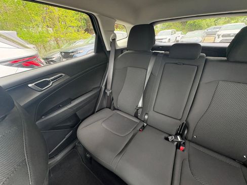 Used 2025 Kia Sportage LX FWD image 35