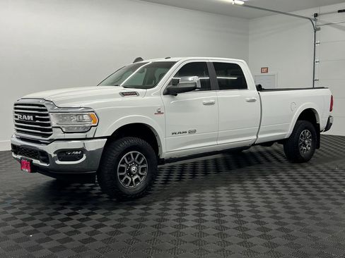 Used 2022 RAM 3500 Limited AWD/4WD image 1