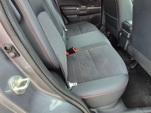 Used 2025 Mitsubishi Outlander Sport SE AWD/4WD image 28