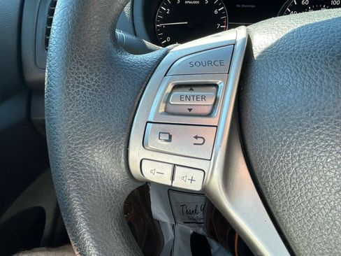 Used 2015 Nissan Altima 2.5 S w/ Power Driver Seat Package FWD image 18