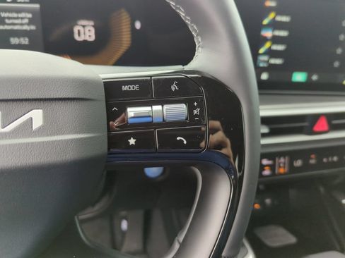 New 2026 Kia Sorento S FWD image 30