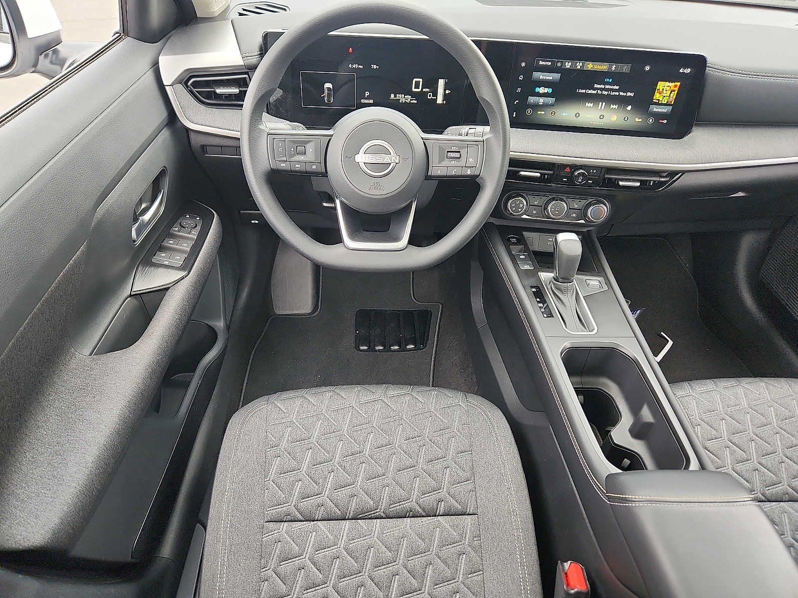 Certified 2025 Nissan Kicks SV w/ SV Premium Package AWD/4WD image 11