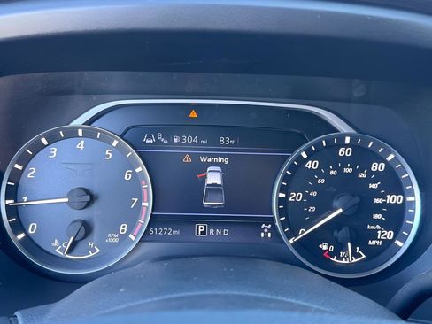 Used 2022 Nissan Titan SV image 8