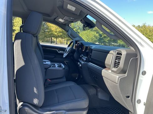 Used 2024 GMC Sierra 1500 Elevation image 45