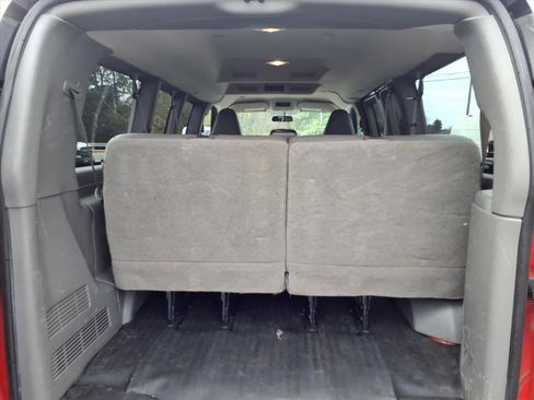 Used 2019 Chevrolet Express 2500 LS w/ Driver Convenience Package image 18