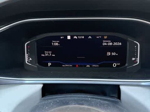 Certified 2025 Volkswagen Taos SEL image 14