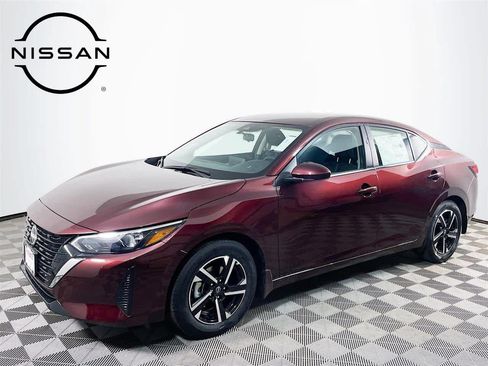 Used 2025 Nissan Sentra SV FWD image 1