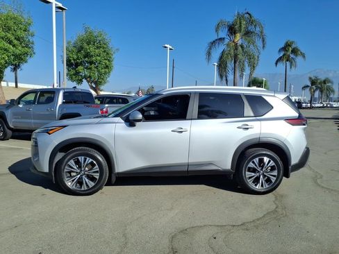 Certified 2023 Nissan Rogue SV w/ SV Premium B Package FWD image 9