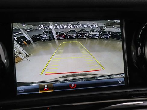 Used 2020 Mercedes-Benz SLC 300 image 22