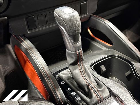 Used 2022 Nissan Frontier PRO-4X w/ Off-Road Protection Package image 19