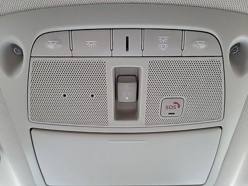 Used 2020 Nissan Pathfinder SL image 47